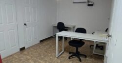 Oficina en alquiler Colonia Médica – Amueblada